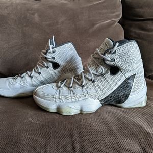 Men's Nike LeBron James 13 Elite